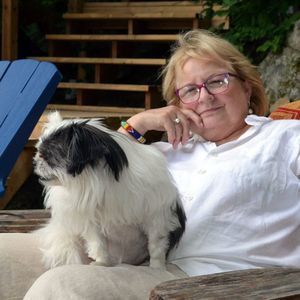 Meet your Posher, Vera